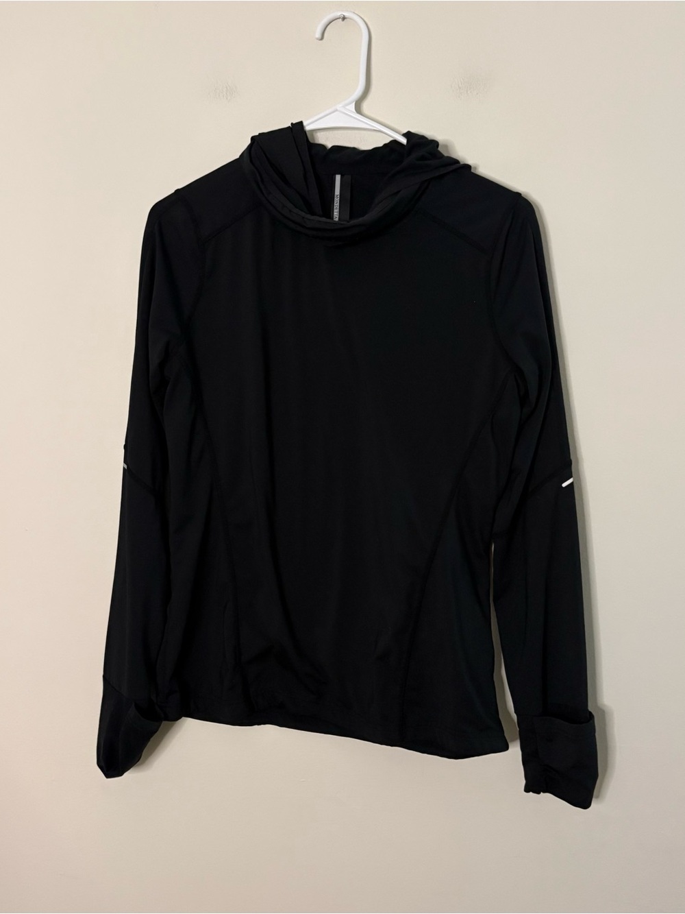 Mondetta Women’s Medium Black Long Sleeve Hoodie Top Sporty Yoga Leisure